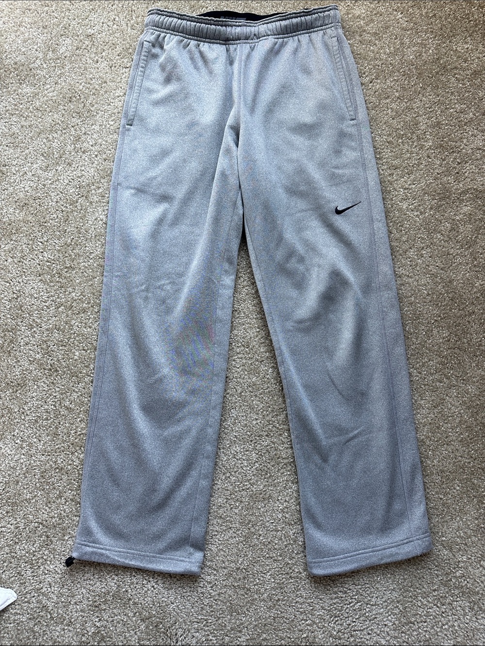 Men’s Nike Light Gray Therma-FIT Pants | Small